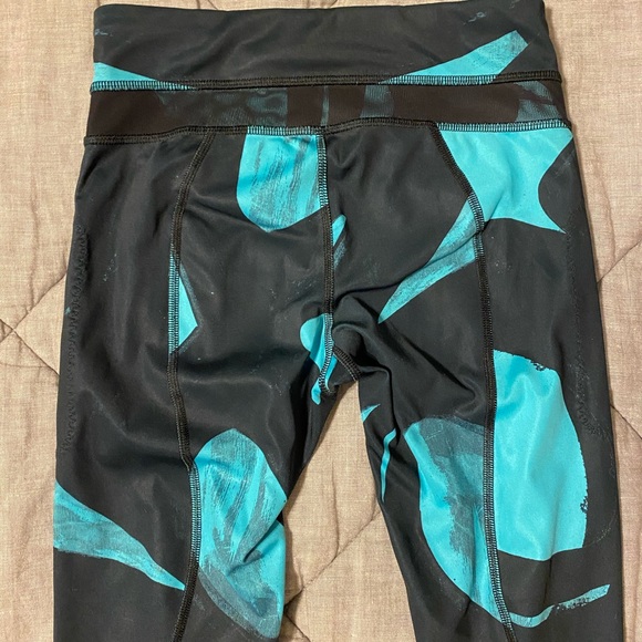 Lululemon Leggings - Picture 9 of 15